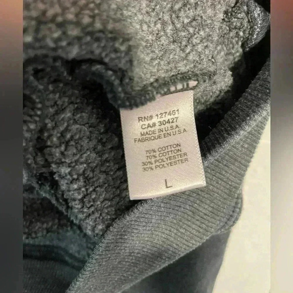 WILDFOX Gray Long Sleeve Crewneck Heart and Star Sweater Womens Size Large - Picture 5 of 8